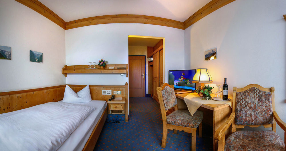 Hotel Vier Jahreszeiten Μπερχτεσγκάντεν Εξωτερικό φωτογραφία