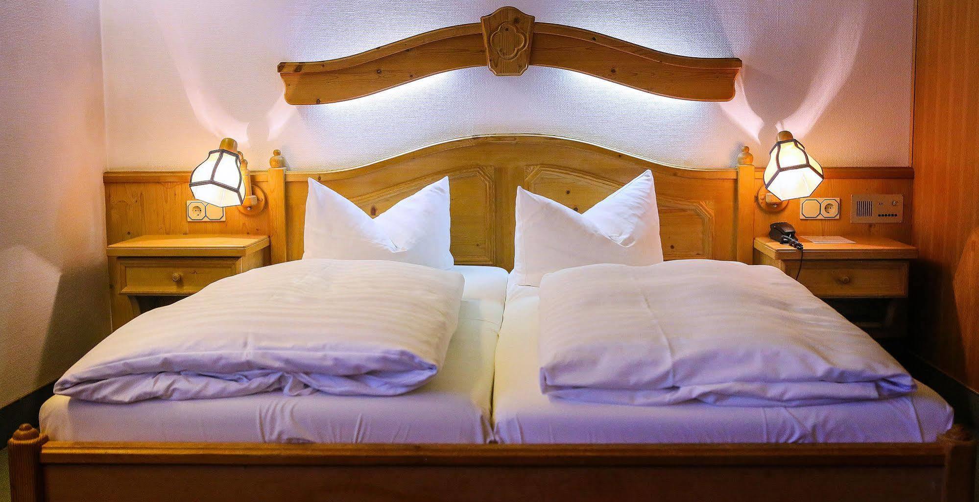 Hotel Vier Jahreszeiten Μπερχτεσγκάντεν Εξωτερικό φωτογραφία