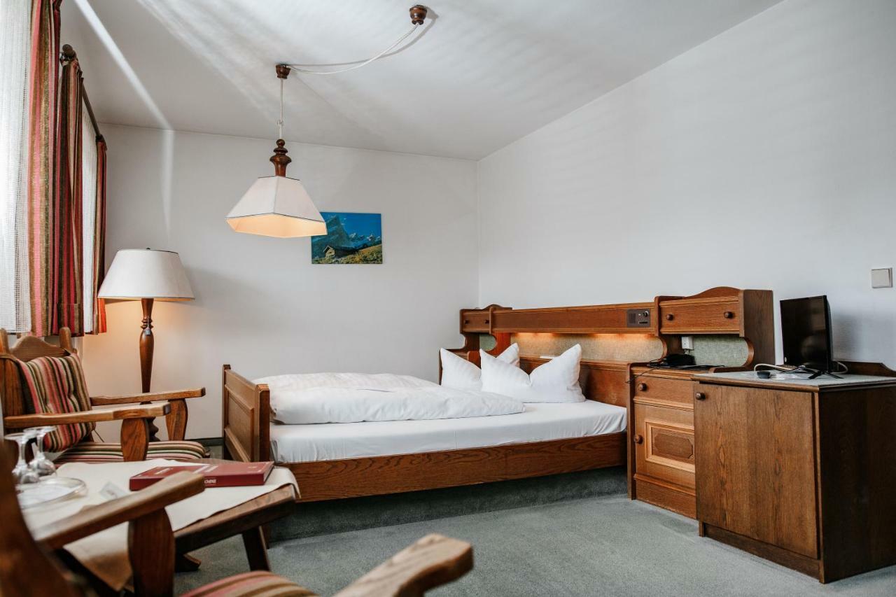 Hotel Vier Jahreszeiten Μπερχτεσγκάντεν Εξωτερικό φωτογραφία